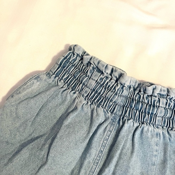 High rise denim shorts - Picture 3 of 3